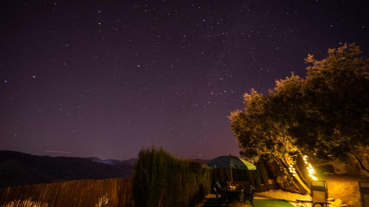 Appartamento Luxury Dome Retreat Dudar Esterno foto
