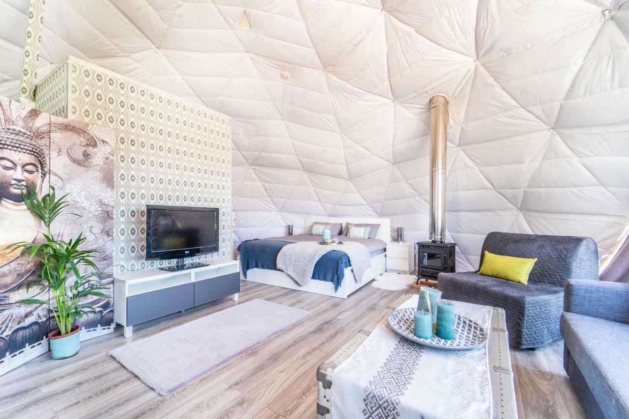 Appartamento Luxury Dome Retreat Dudar Esterno foto
