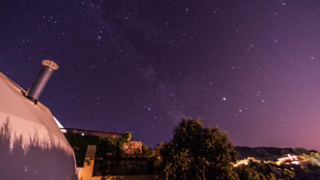 Appartamento Luxury Dome Retreat Dudar Esterno foto
